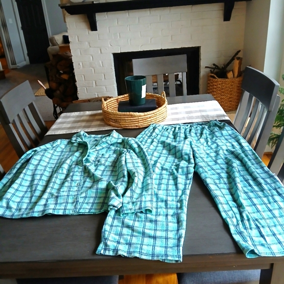 Victoria Secret Pajamas Like New Sise Xl - Picture 1 of 4